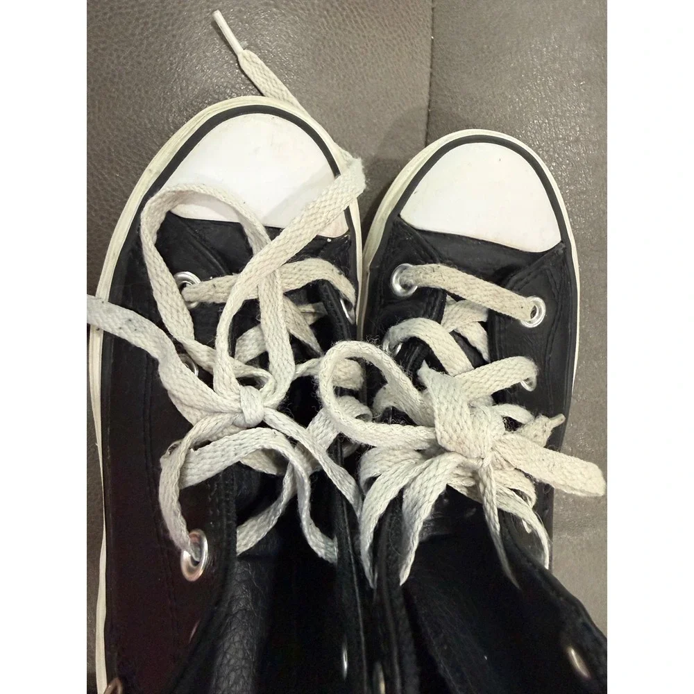 Converse Chuck Taylor Lugged 2.0 Black Leather High Zip Sneakers Youth 1 A05541C